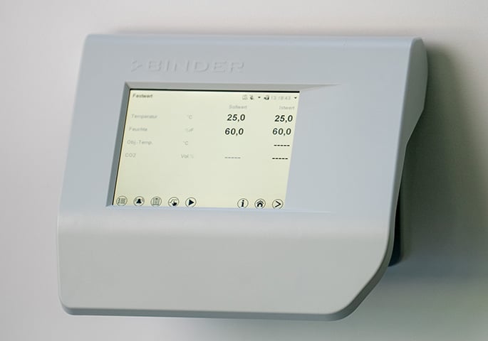 Controller with display showing 25°C and 60% r.h.